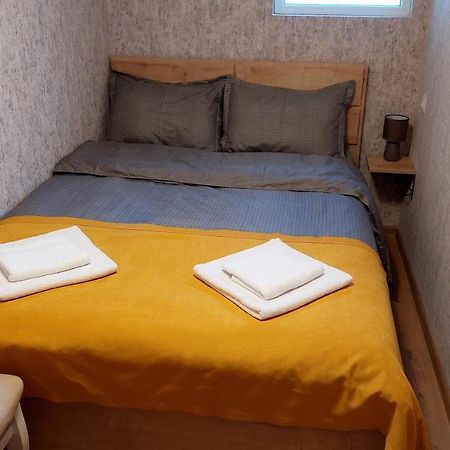 Yellow Apartment Tbilisi Luaran gambar