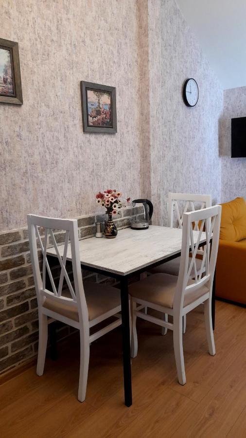 Yellow Apartment Tbilisi Luaran gambar