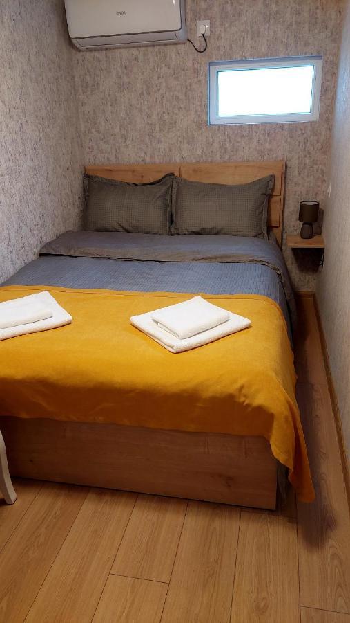 Yellow Apartment Tbilisi Luaran gambar