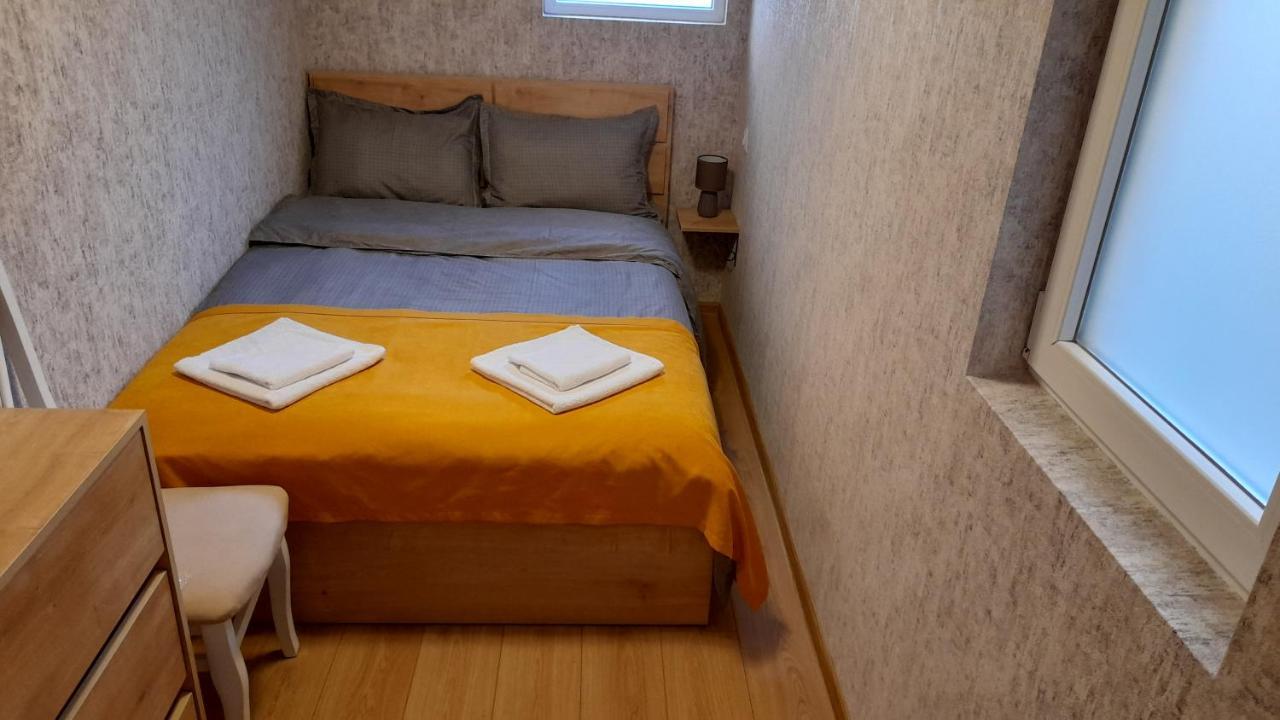 Yellow Apartment Tbilisi Luaran gambar